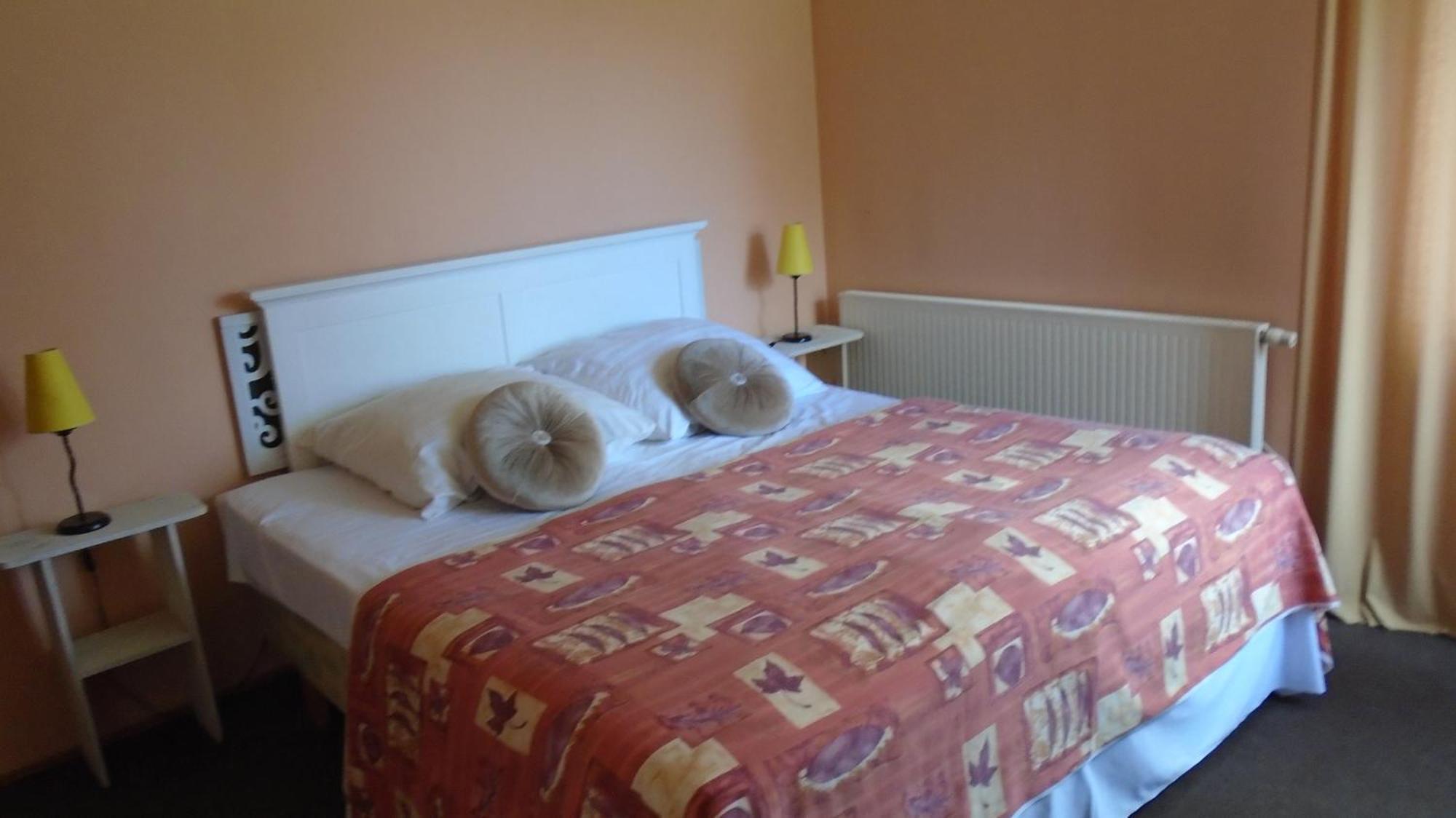 Hotel Getliin Saku Bagian luar foto
