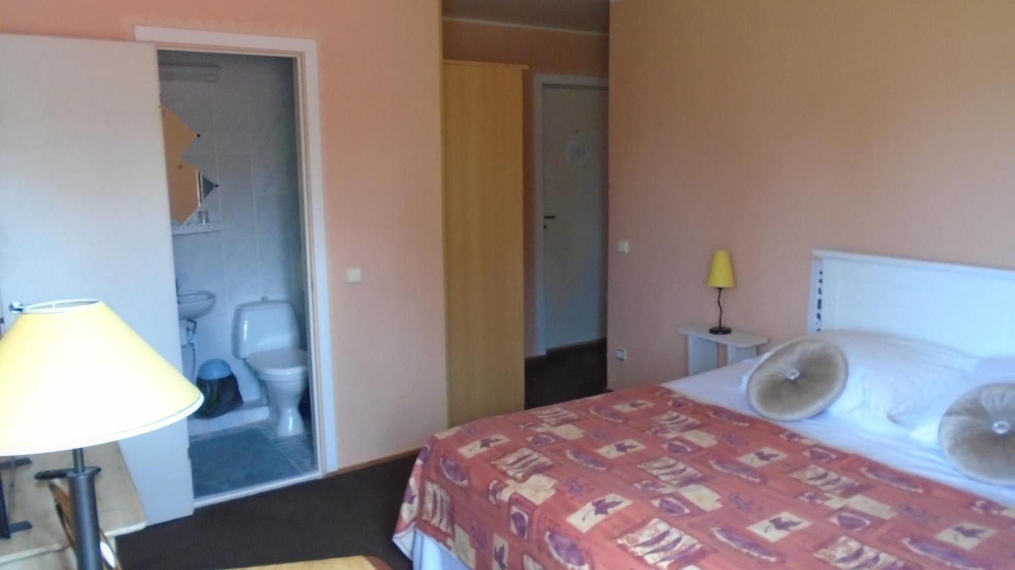 Hotel Getliin Saku Bagian luar foto