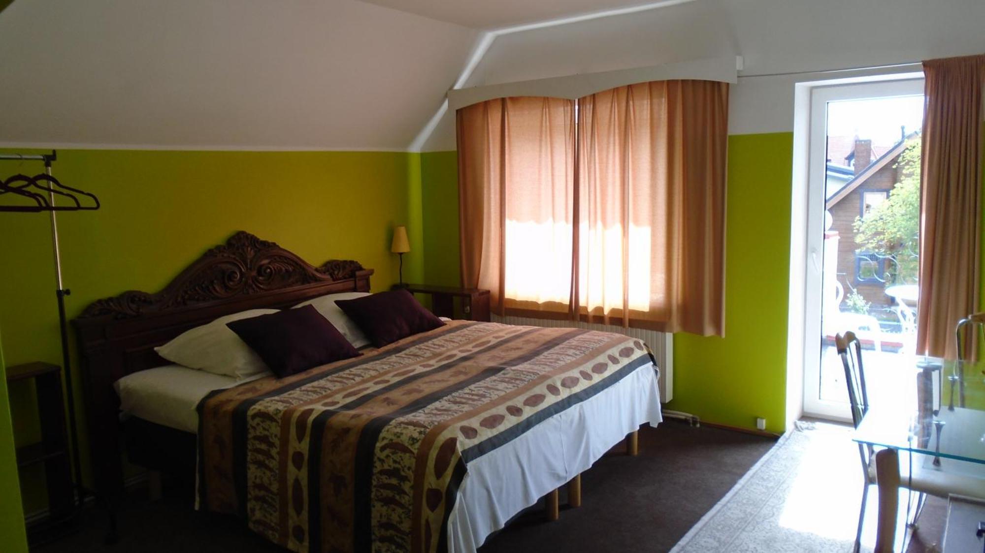 Hotel Getliin Saku Bagian luar foto