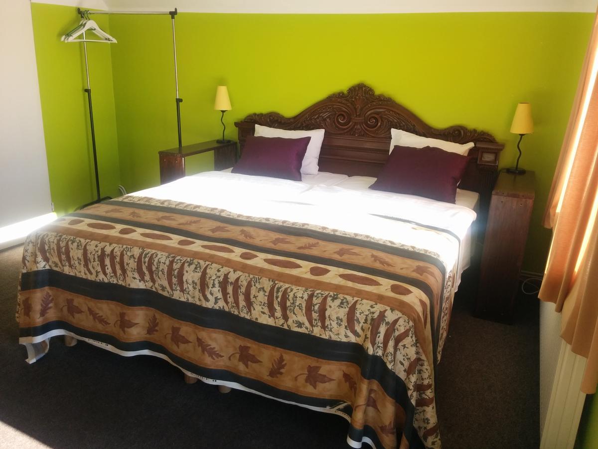 Hotel Getliin Saku Bagian luar foto