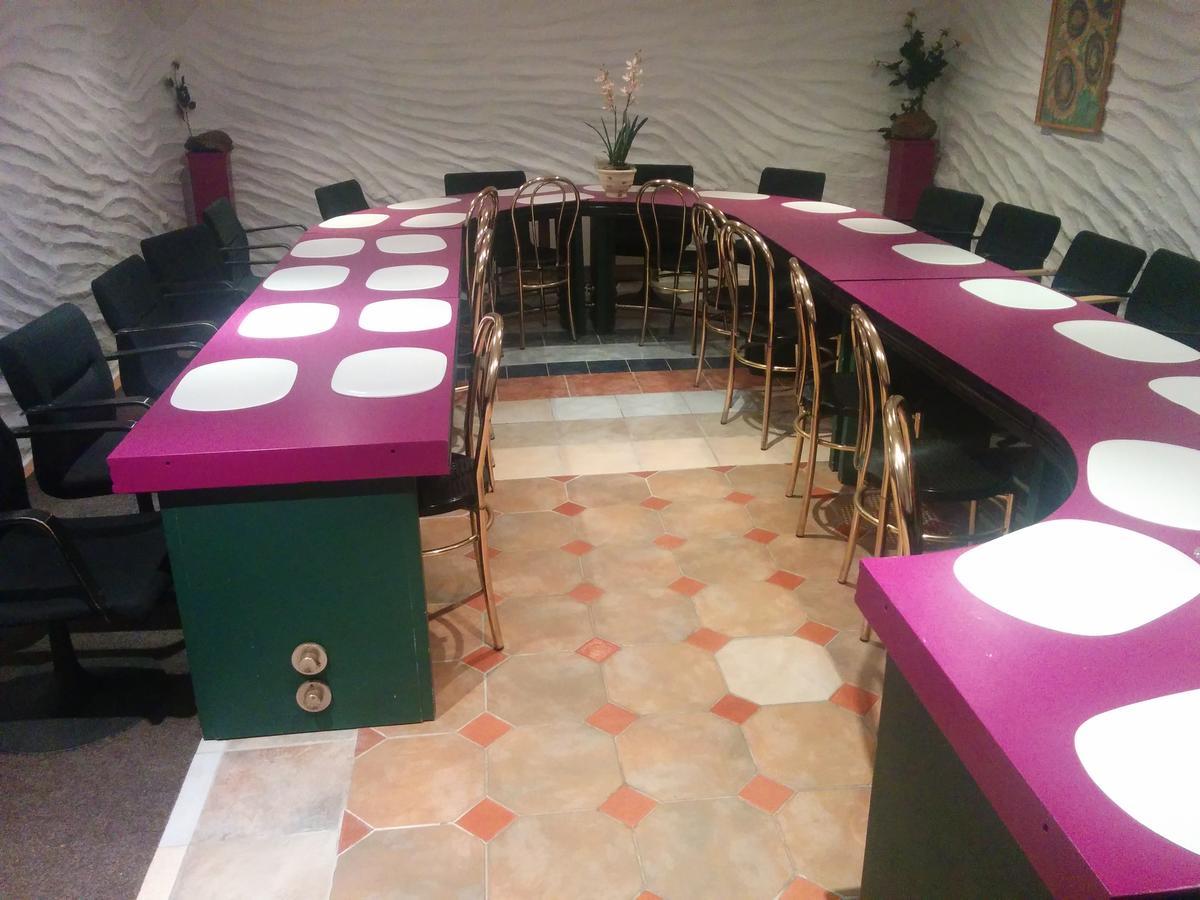 Hotel Getliin Saku Bagian luar foto
