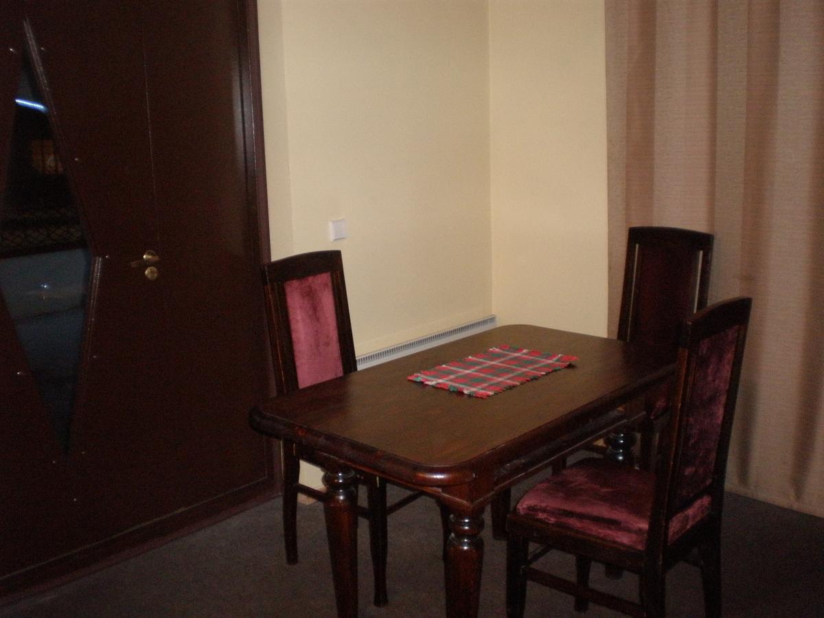 Hotel Getliin Saku Bagian luar foto