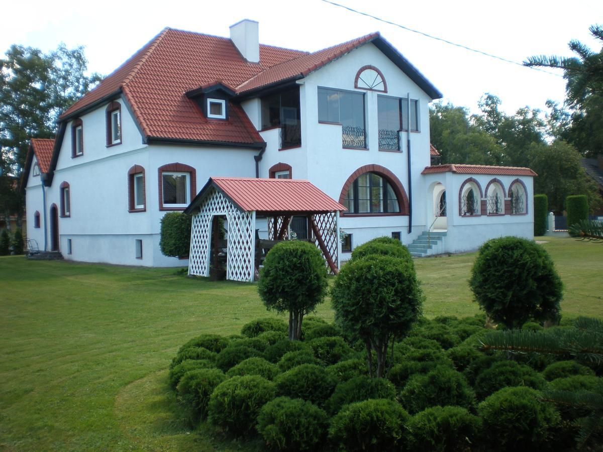 Hotel Getliin Saku Bagian luar foto